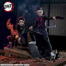 Cargar imagen en el visor de la galería, Kimetsu - Kamado Tanjiro (Xross Link) - Nuevo OB
