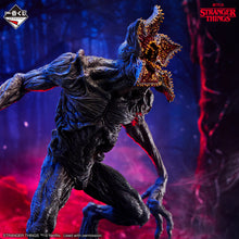 Cargar imagen en el visor de la galería, Stranger Things/Dead By Daylight - Demogorgon
