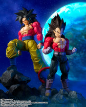 Cargar imagen en el visor de la galería, Dragon Ball GT - Vegeta ssj4 (S.H.Figuarts)
